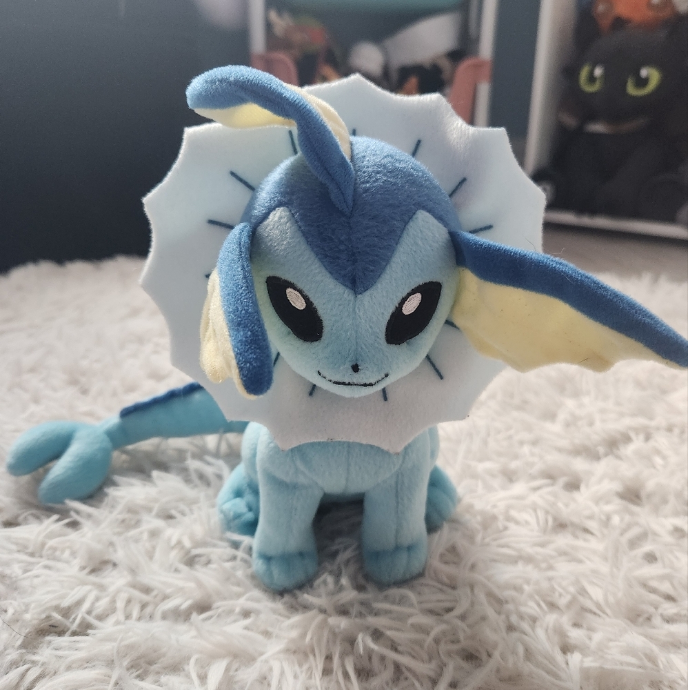 2017 TOMY Pokémon Vaporeon 9" Inch Sitting Plush Stuffed